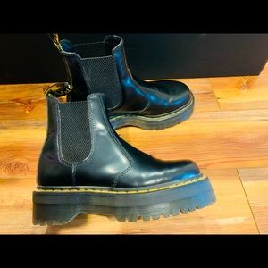 Dr Martens platform slip on boots women’s 8